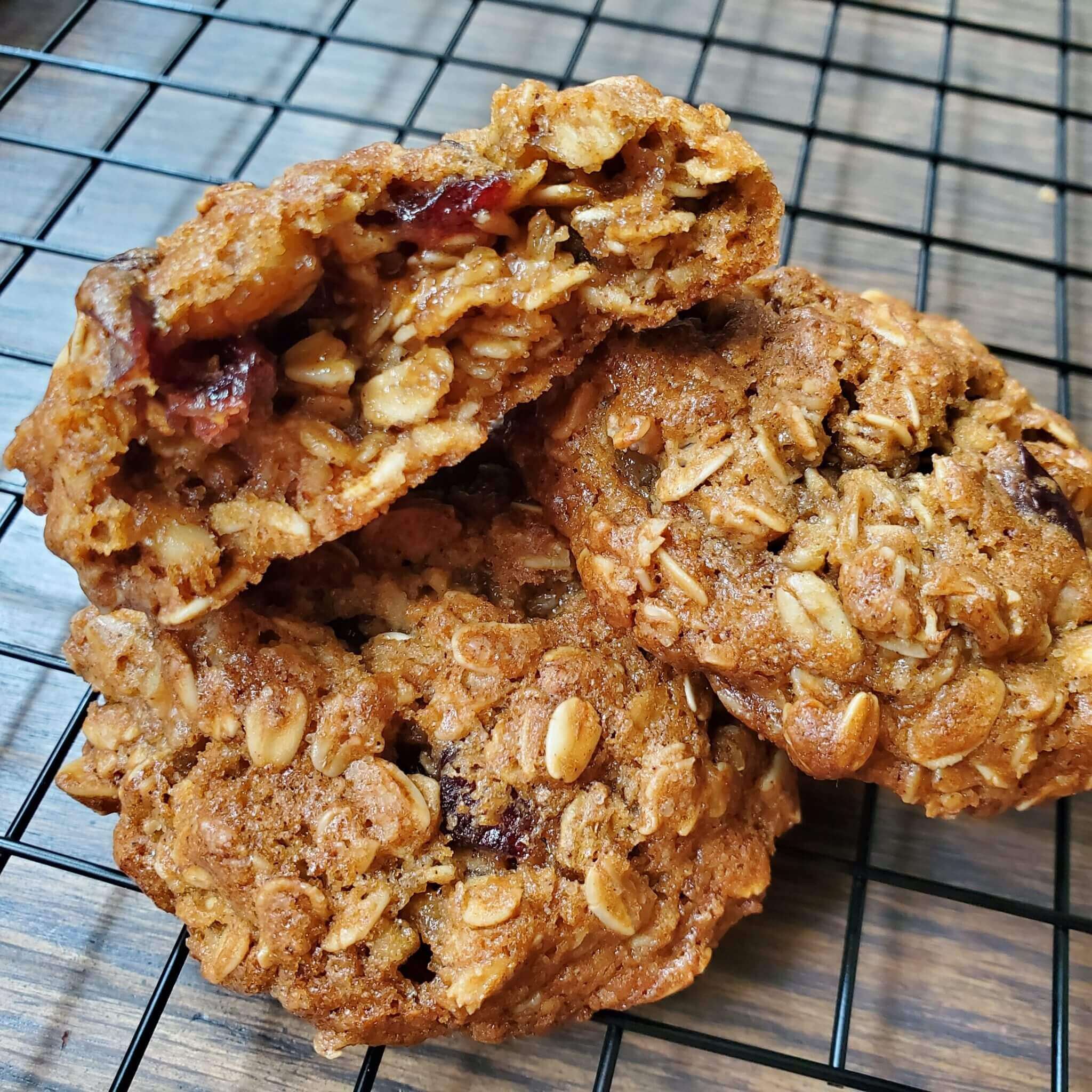 Sourdough Oatmeal Walnut Cranberry Cookies – LocalEats.ph